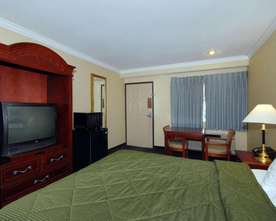 Quality Inn Near City Of Hope Duarte Eksteriør billede