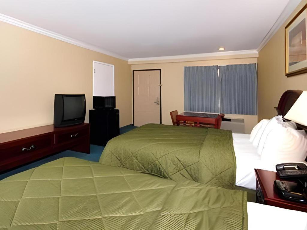 Quality Inn Near City Of Hope Duarte Eksteriør billede